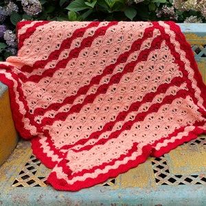 Vintage Crochet Cottage Core Afghan